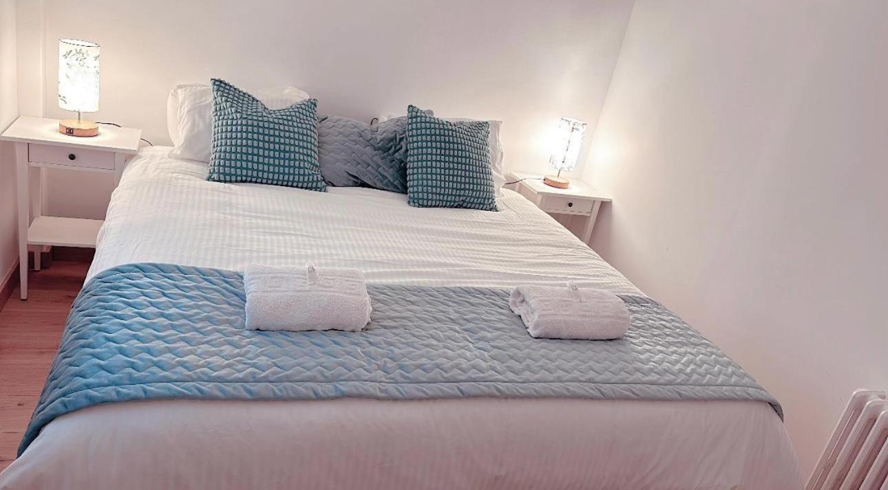 Onís Dh Apartamento Turistico מראה חיצוני תמונה