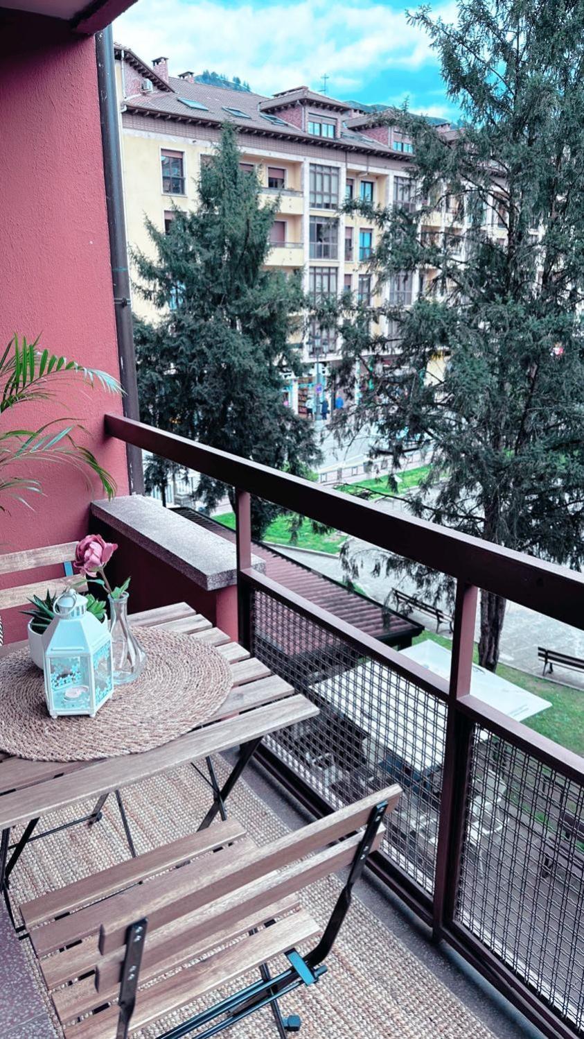 Onís Dh Apartamento Turistico מראה חיצוני תמונה
