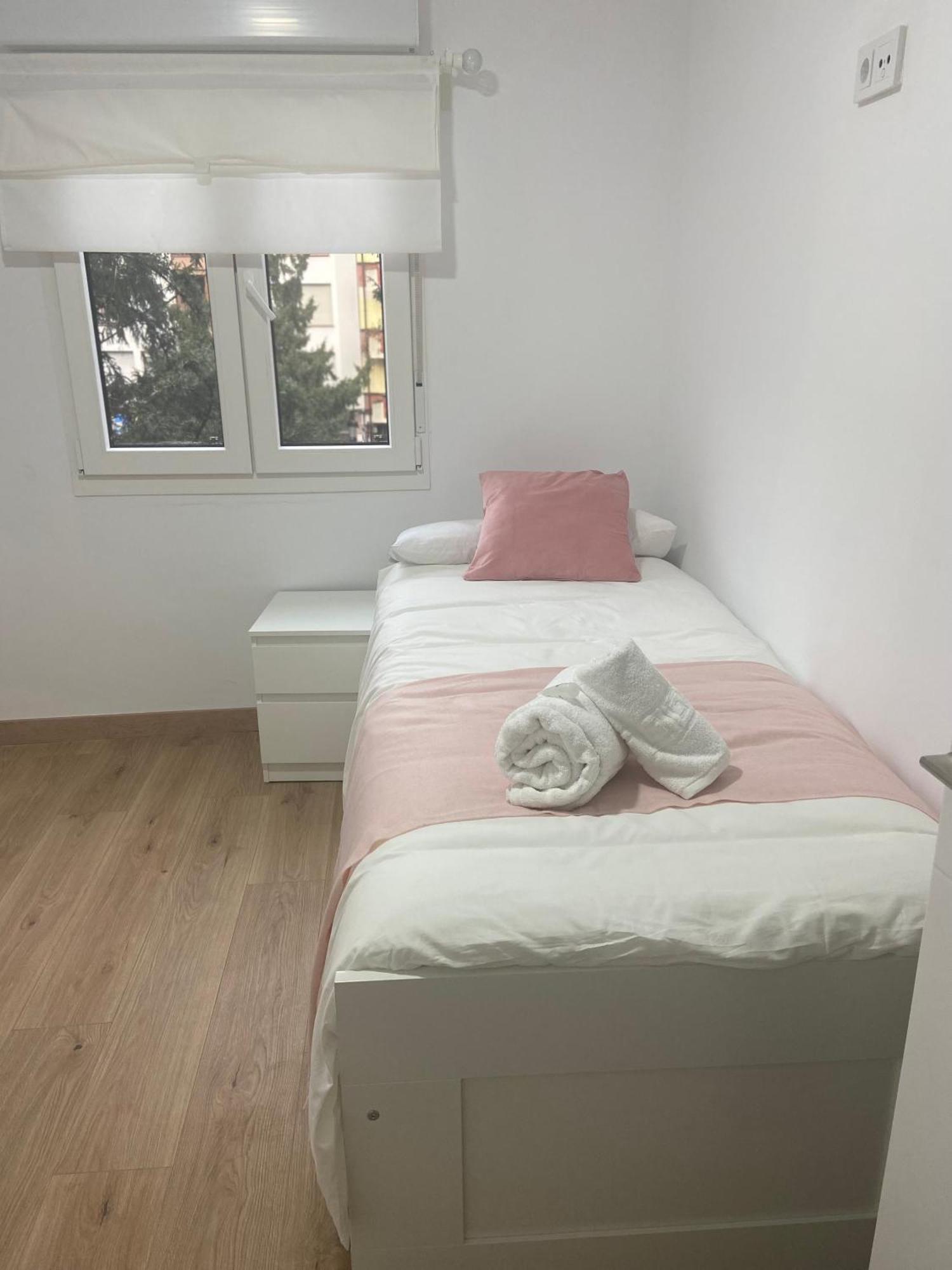 Onís Dh Apartamento Turistico מראה חיצוני תמונה